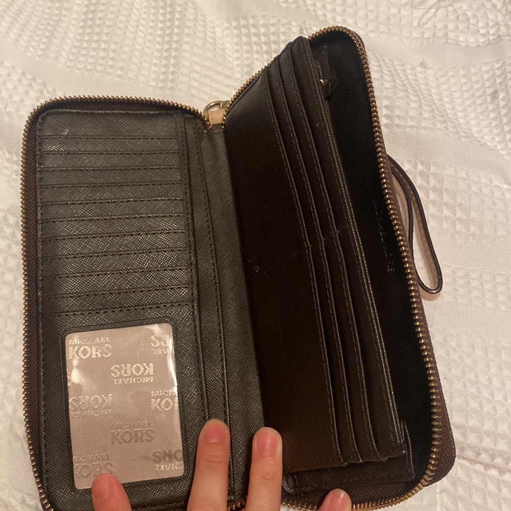 Wallet - Picture 4 of 5